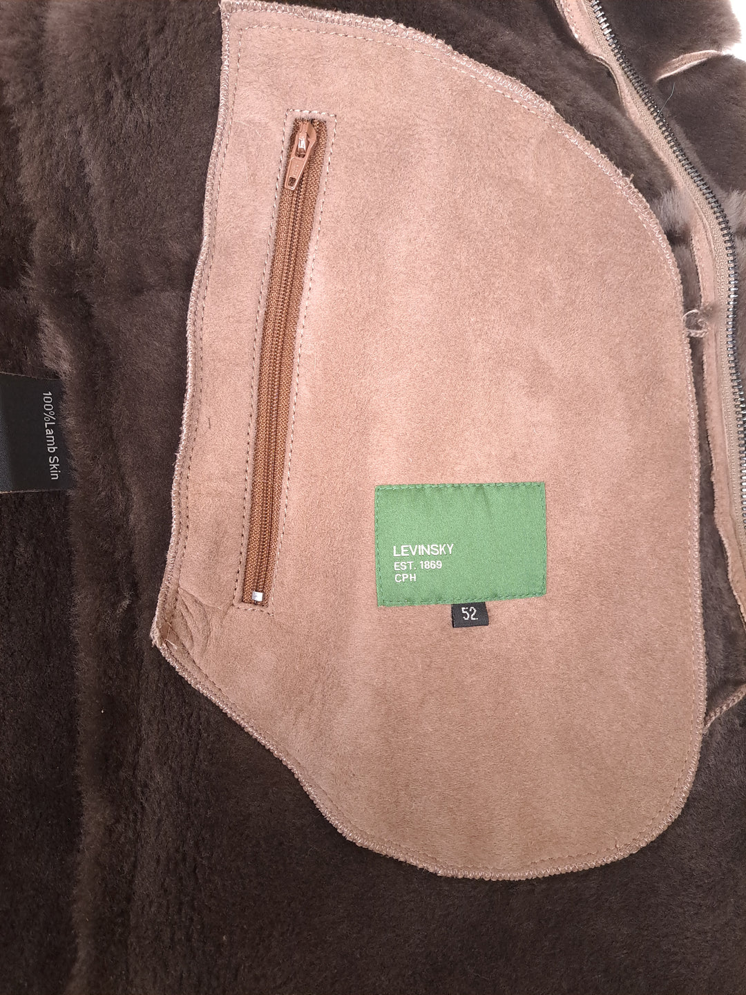 Carlo, 100 cm. - Collar - Suede Lamb - Man - Dark Oak