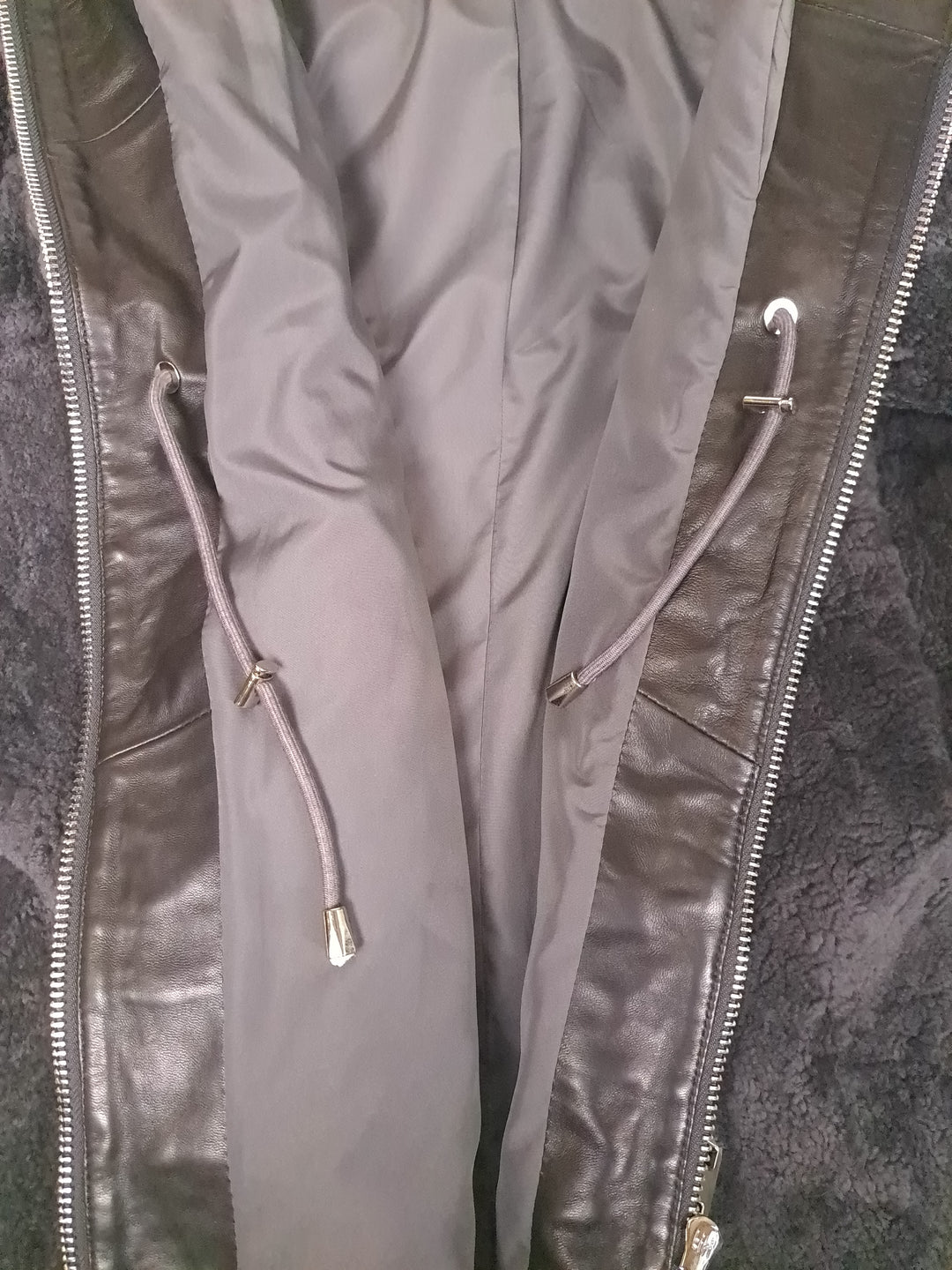 Delaney, 87 cm. - Hood - Curly Lamb - Kvinder - Segred Gray