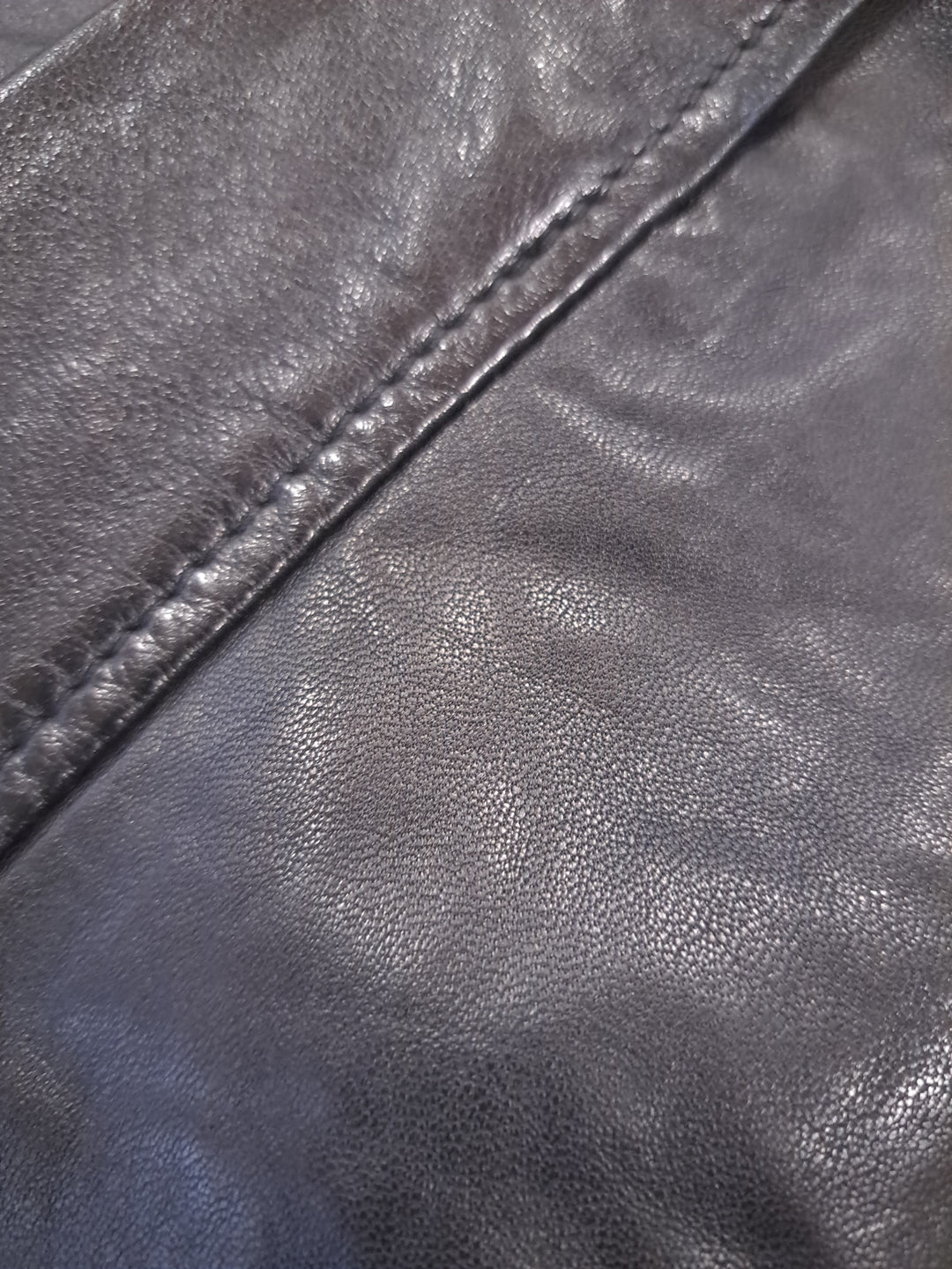 Ivar, 65 cm. - Lammepolsk nappalæder -Mand - Sort