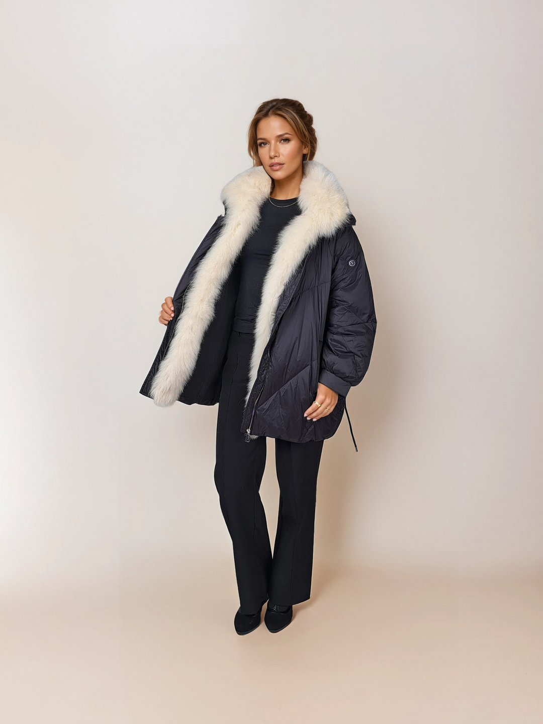 Elfenbein, 80 cm. - Daunen - Damen - Schwarz