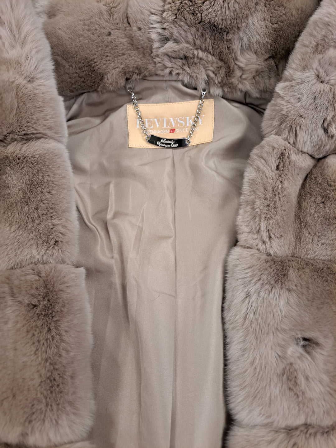 Imelda-A, 85 cm. - Hood Rex - Women Cafe Latte