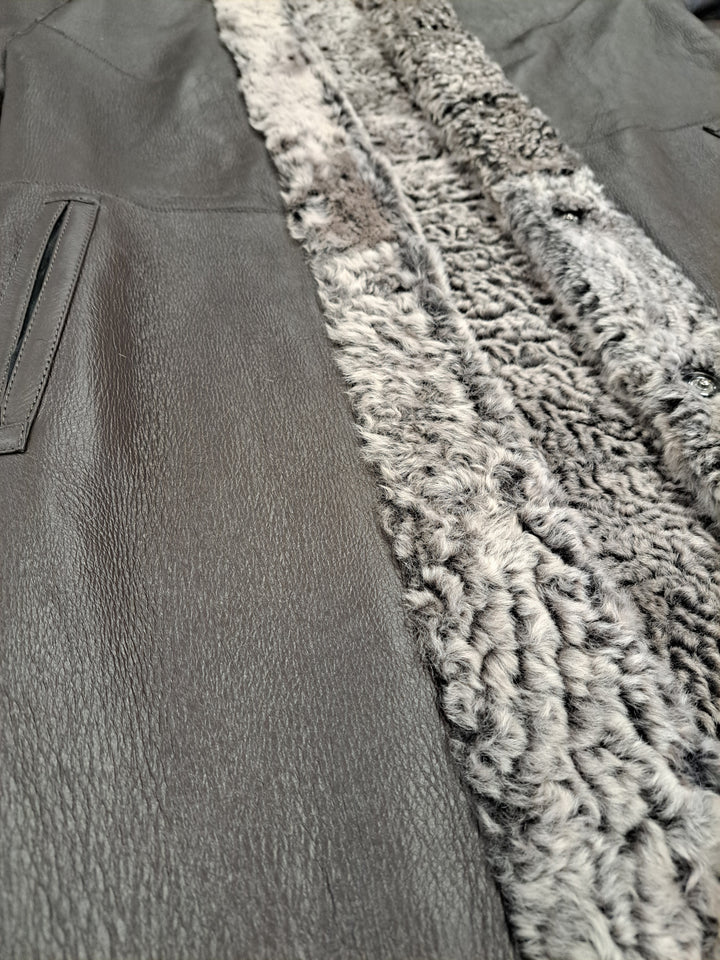 Innocente, 125 cm. - Collar - La Coon Lamb - Women - Dark Brown