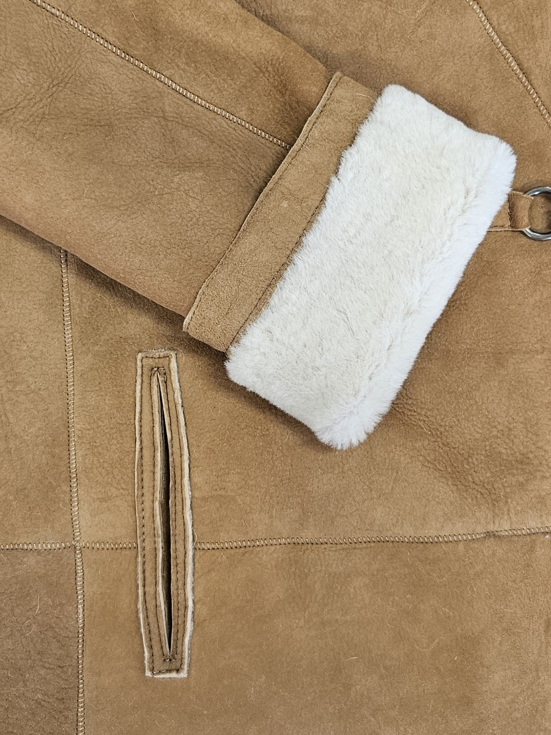 969, 90 cm. - Hætte - Ruskind lam shearling jakke - Damer - Cognac