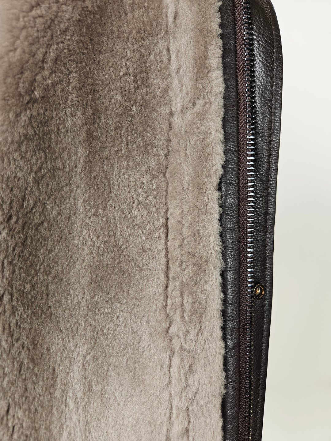 Kamil, 80cm Nappa Lamb Crack - Man Dark Brown