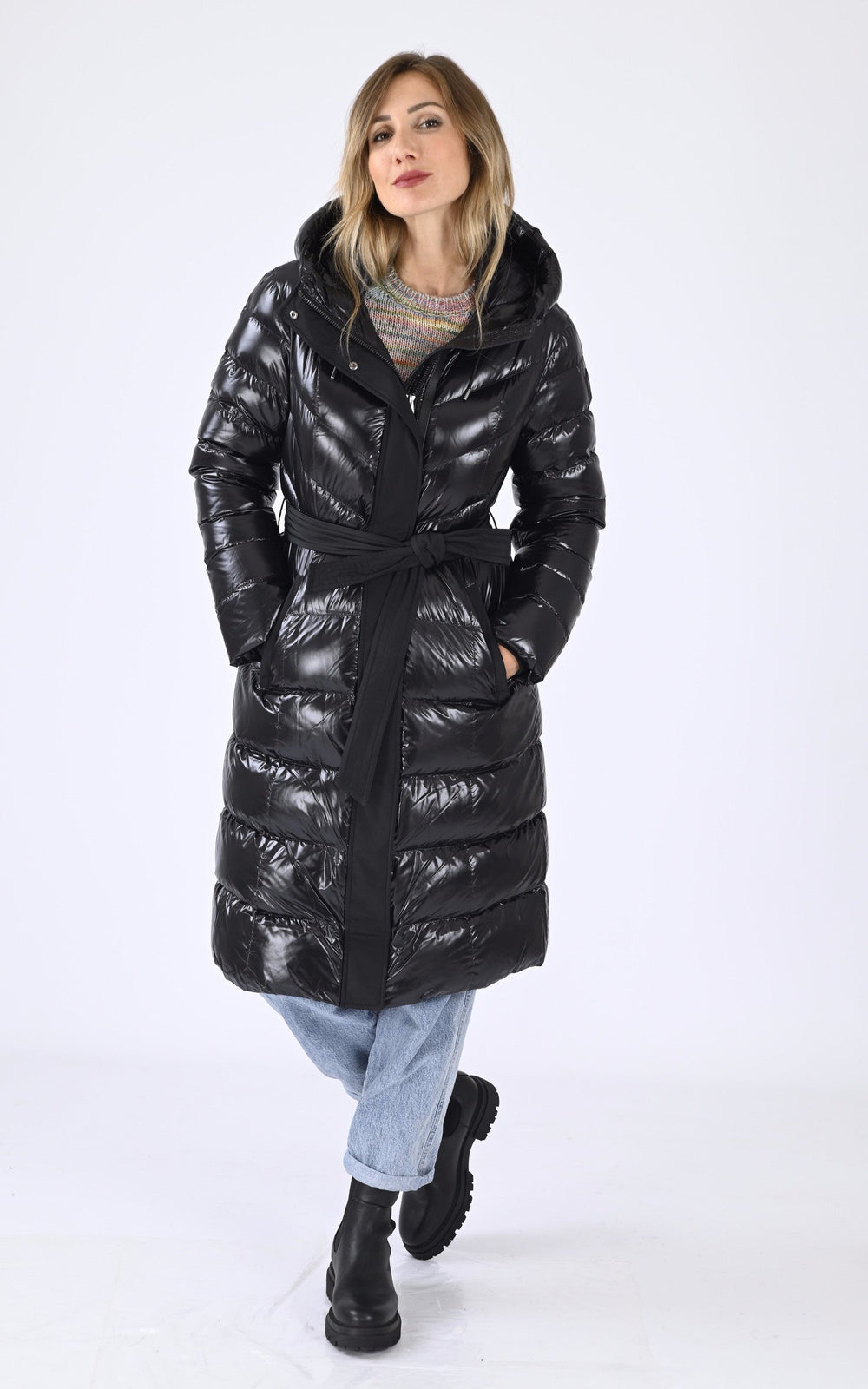 A "CORALIA" Noir Mackage 3/4 Doudoune Femme closed photo