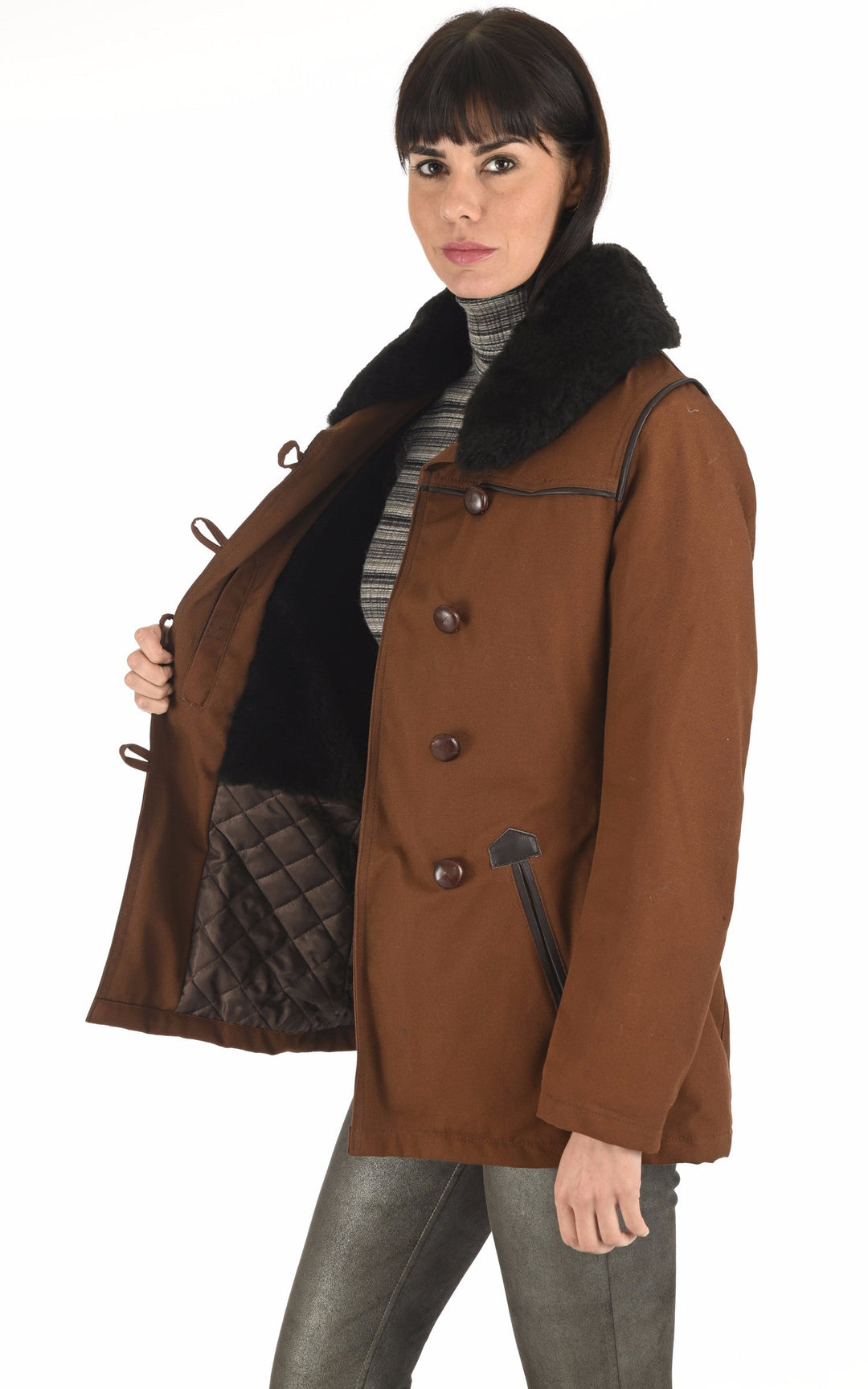 A "CANADIENNE F" Marron La Canadienne Veste Femme interior photo