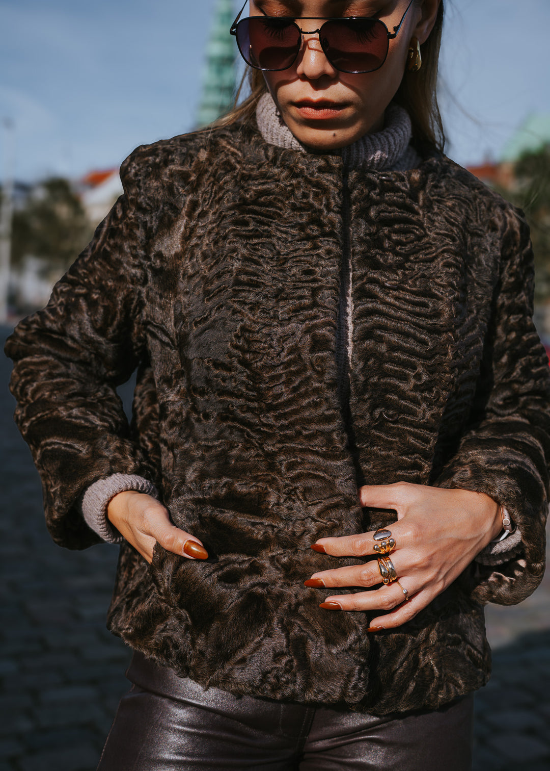 Konstantinou Monroe, 56 cm. - Persian Lamb - Women - Brown