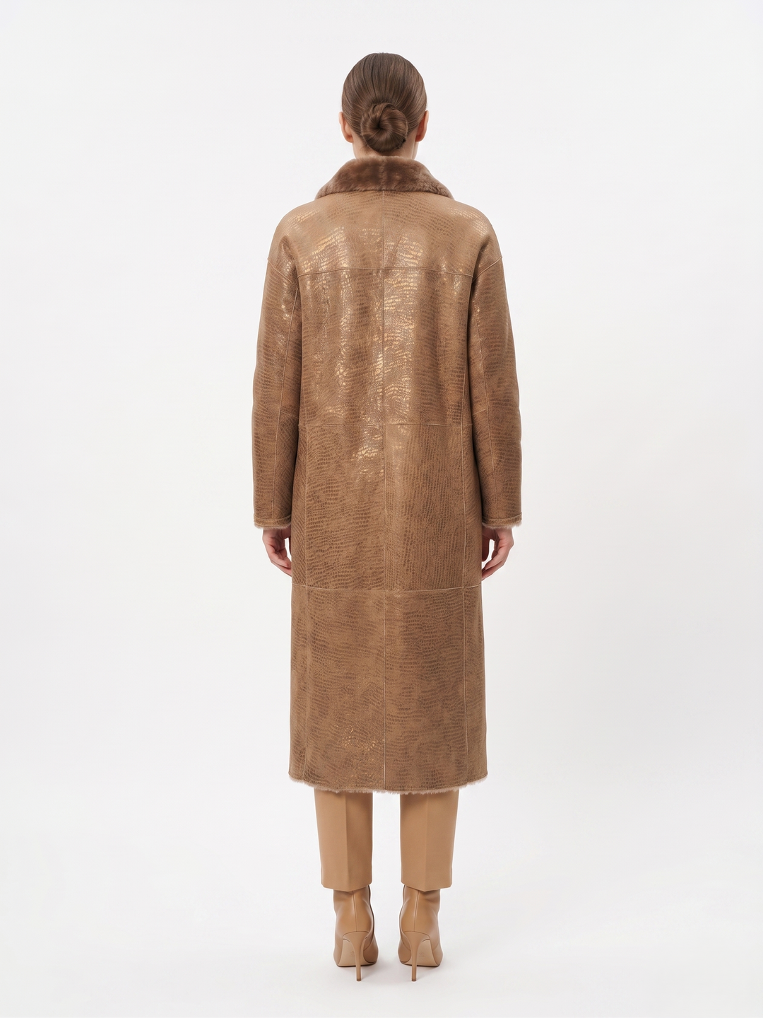 Jemila, 120 cm. - Nappa Lamb - Dam - Kamel
