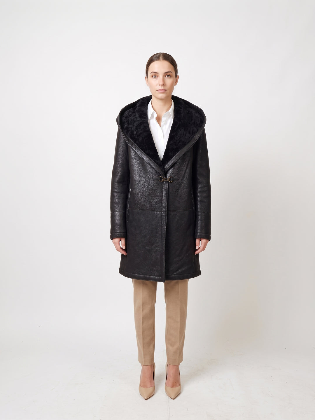969, 90 cm. - Hætte - Nappa Lamb Crack - Damer - Brun / Lamme Pels - Levinsky - Kvinde