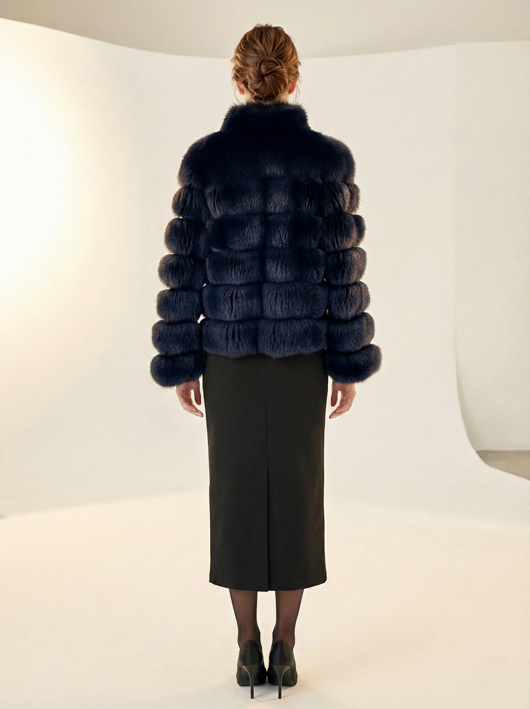 Virginia, 60 cm. - Blue Fox - Women - Black.