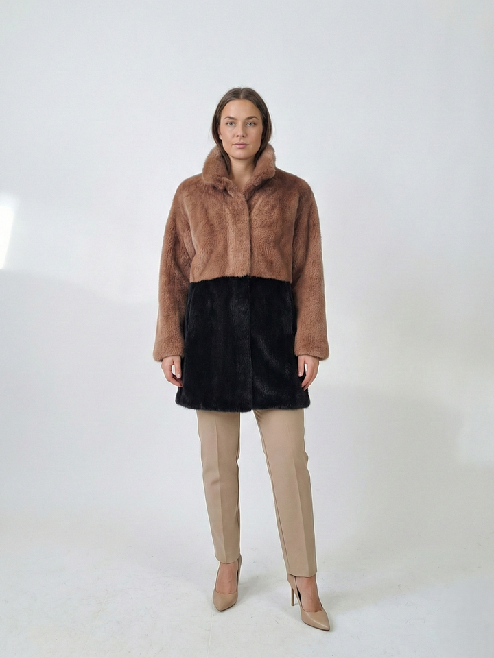 Ganaia, 85 cm. - Kragen – Nerz – Damen – Schwarz und Staubrosa