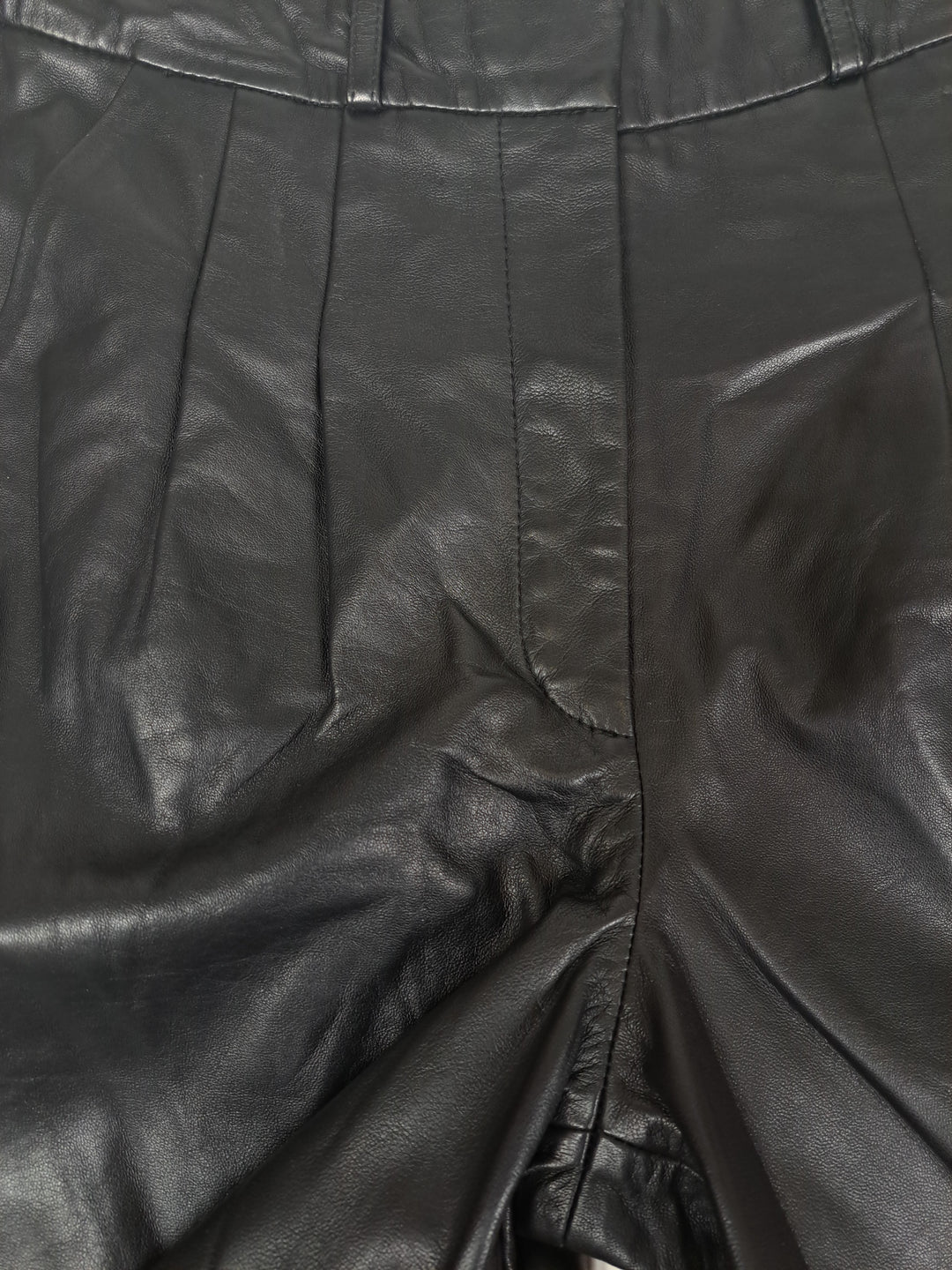 Marina Shorts – dickes Dace-Lammleder – Damen – Schwarz