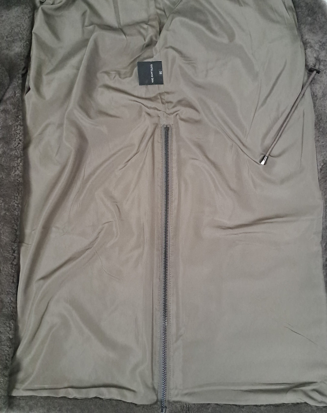 Filuka, 100 cm. - Krave - Curly Lamb - Kvinder - Taupe