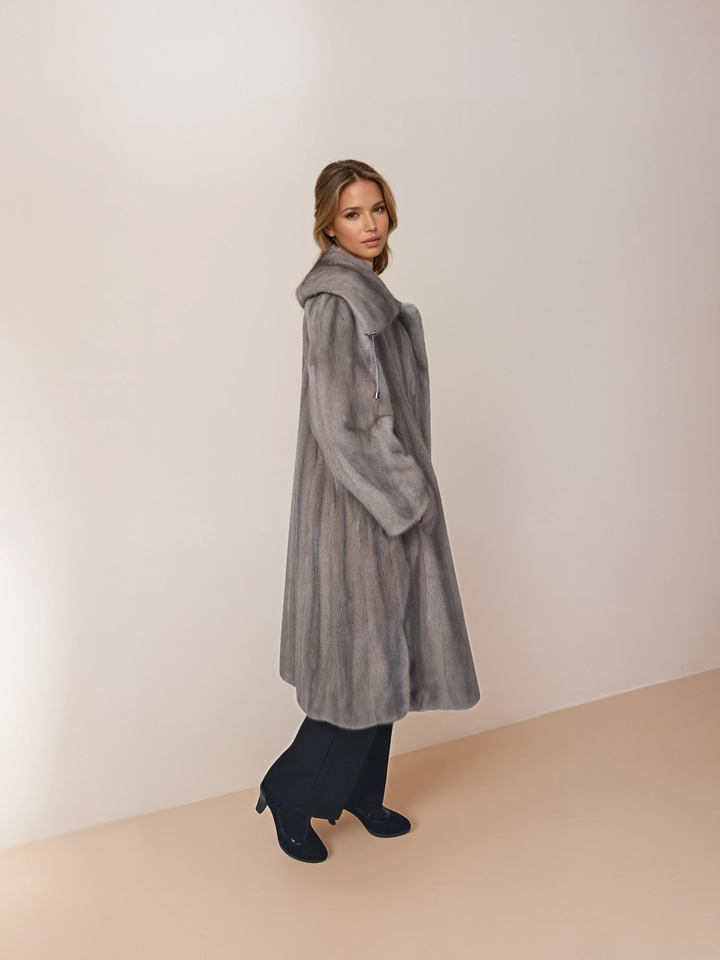 Alina, 110 cm. - Mink Let Out - Dam - Silverblå