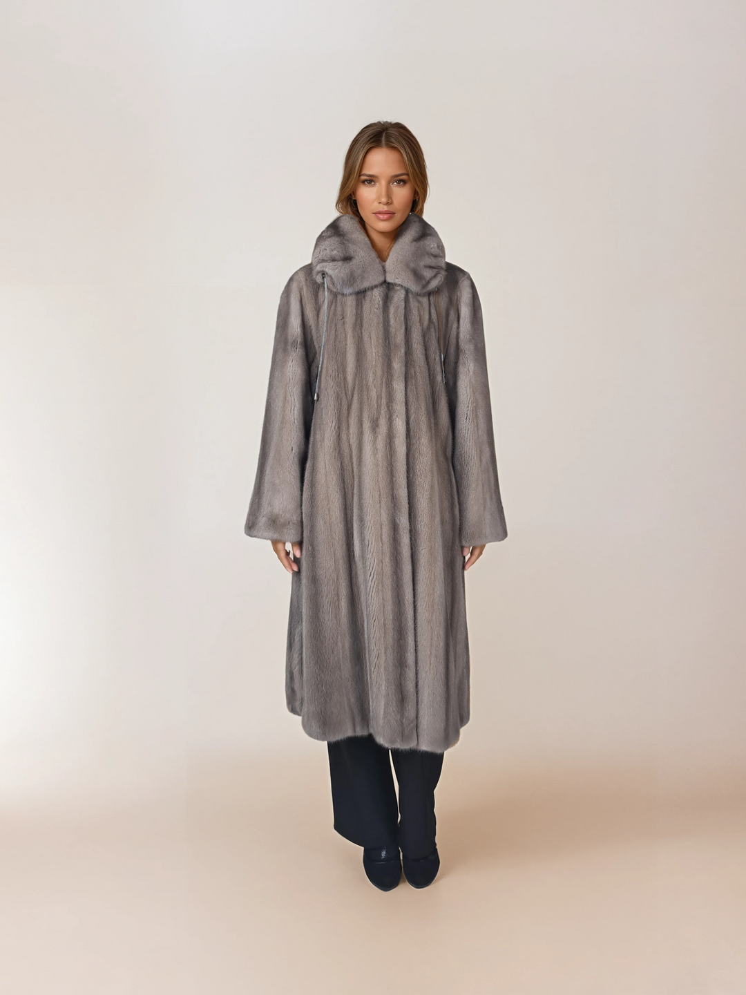 Alina, 110 cm. - Mink Let Out - Dam - Silverblå