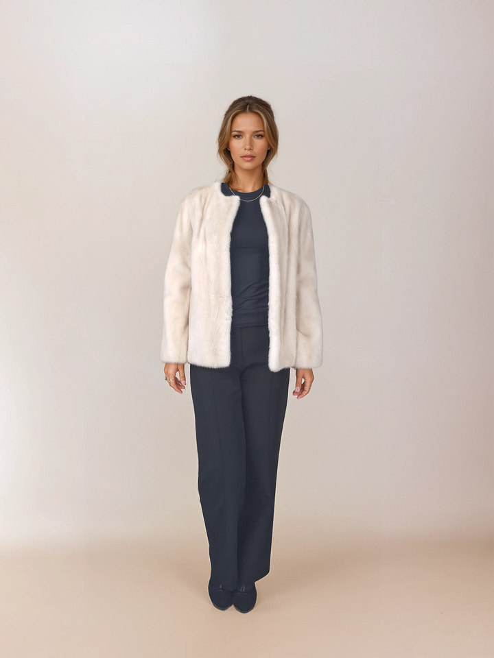 Chanel, 60 cm. - Nerz - Damen - Perle