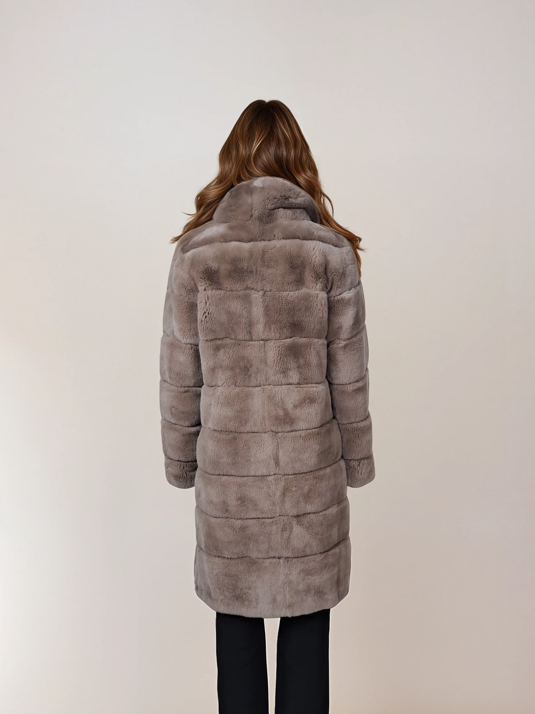 Petrovski, 100 cm. - Krage - Rex - Dam - Cafe Latte