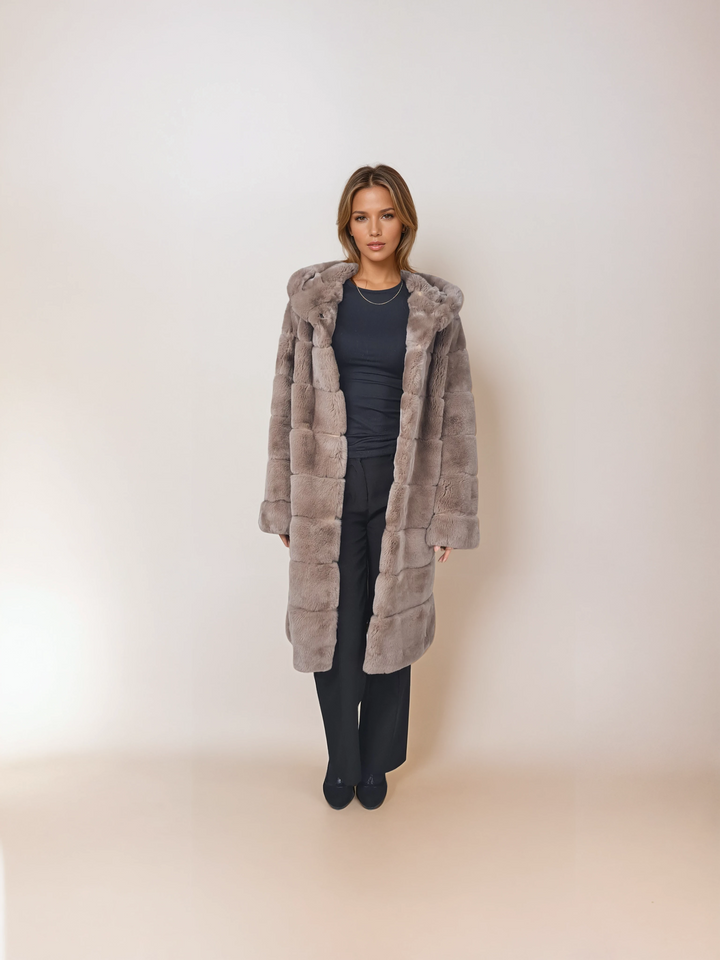 Petrovski, 100 cm. - Krage - Rex - Dam - Cafe Latte