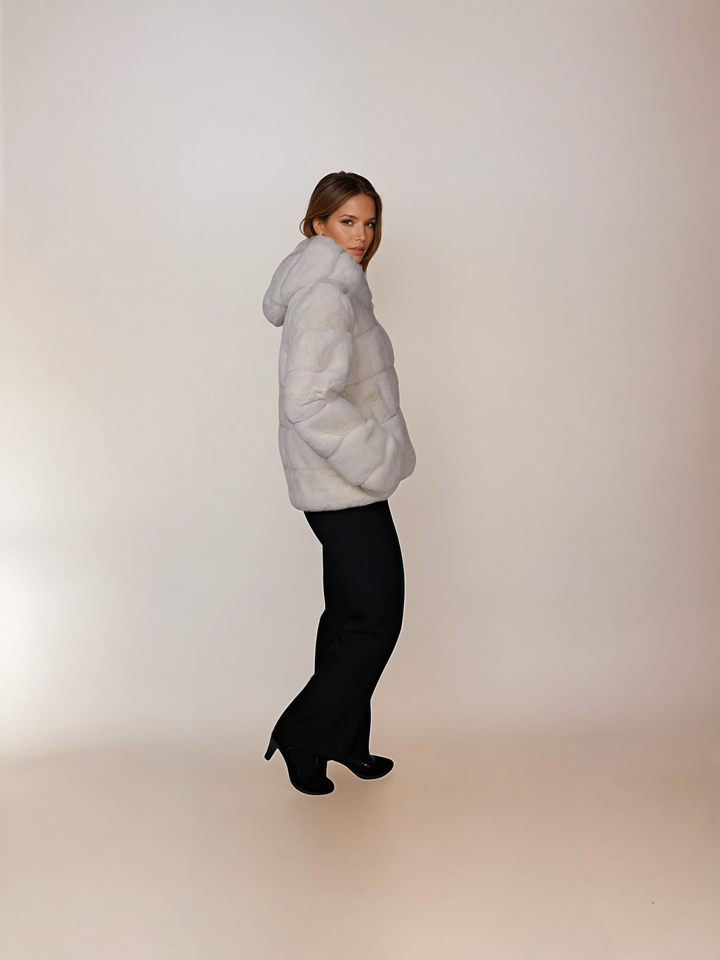 Petrovski, 60 cm. - Hood - Rex - Kvinner - Hvit