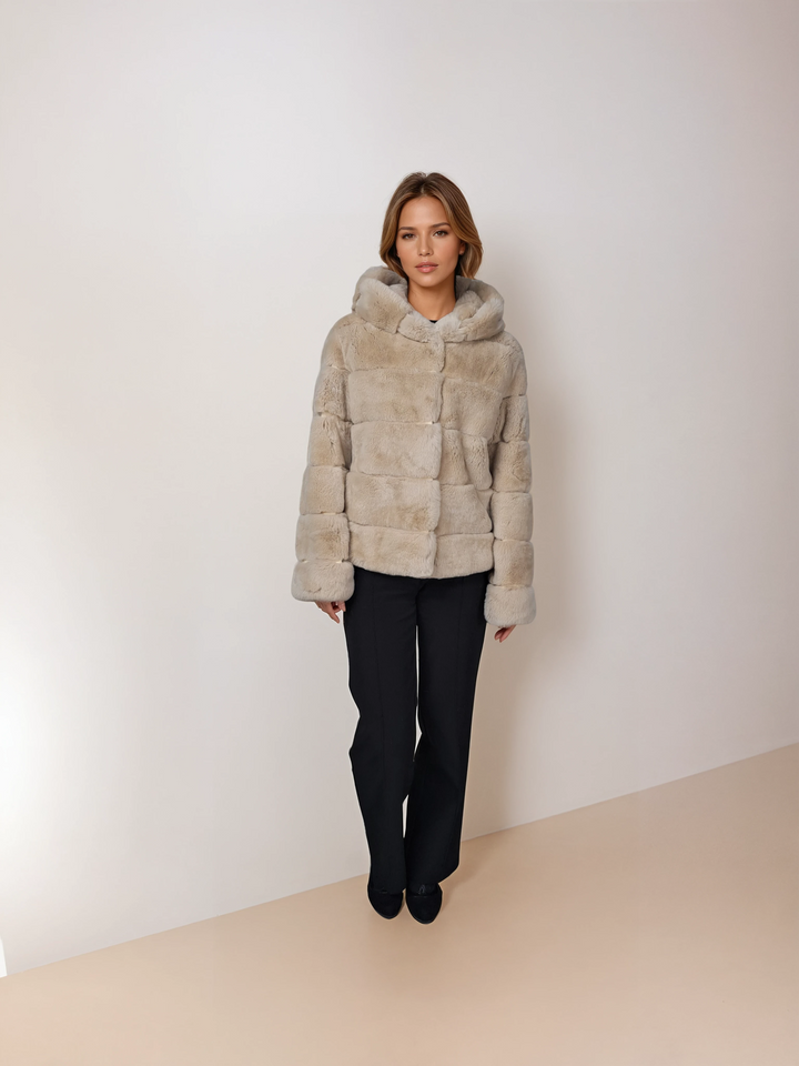 Petrovski, 60 cm. - Hood - Rex - Kvinner - Krem