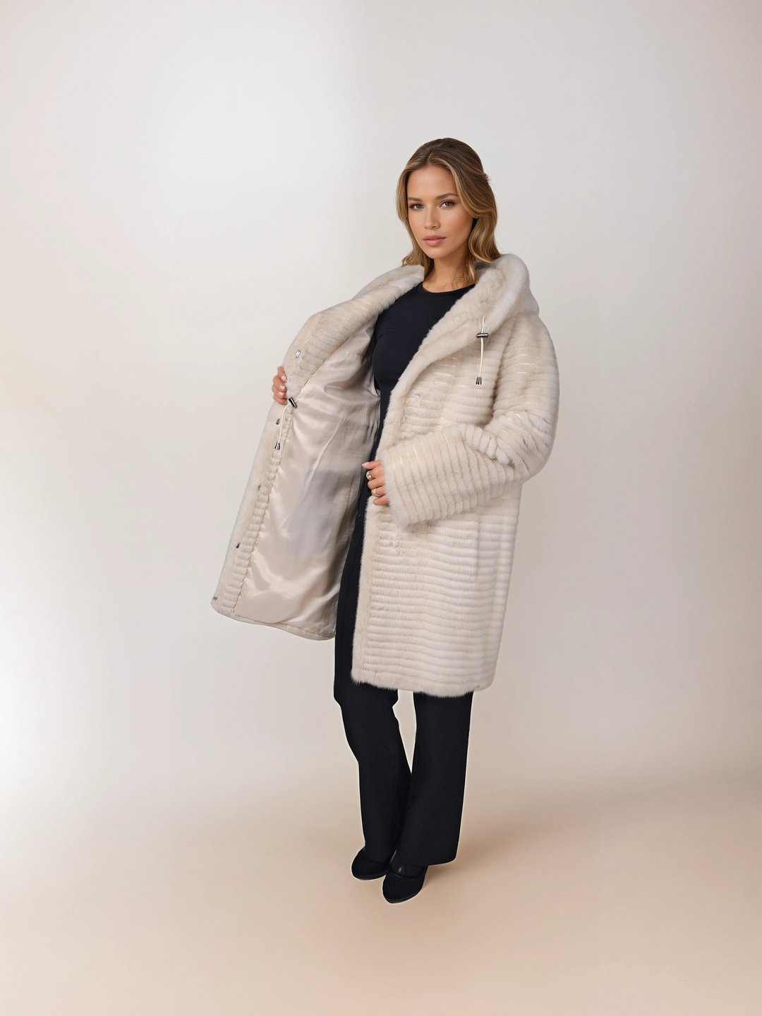Norma, 90 cm. - Hood - Mink - Kvinner - Pearl