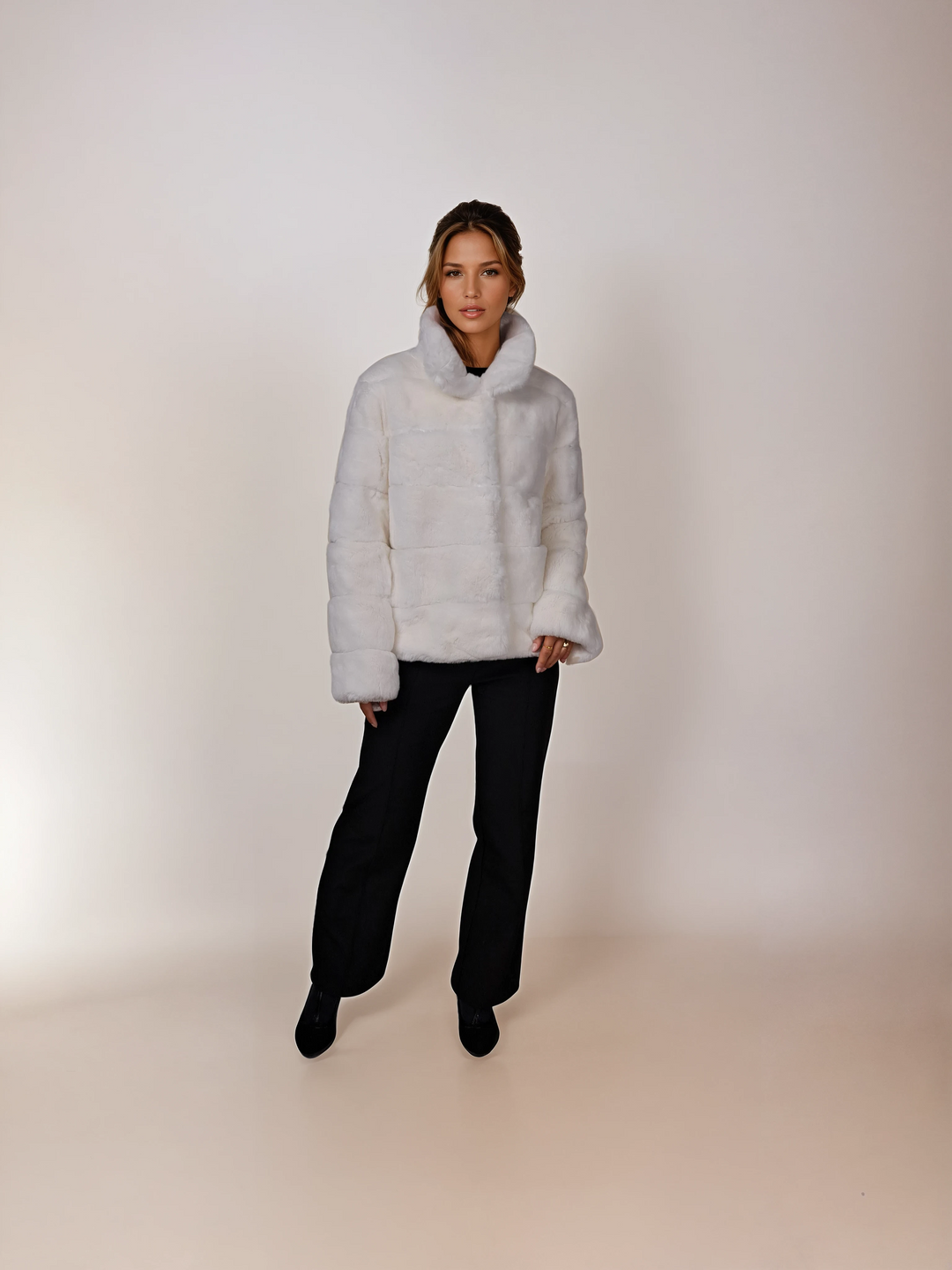 Petrovski, 60 cm. - Collar - Rex - Women - White