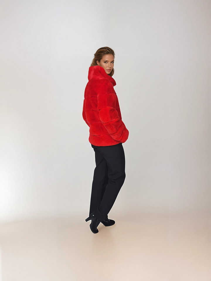 Petrovski, 60 cm. - Krage - Rex - Dam - Röd