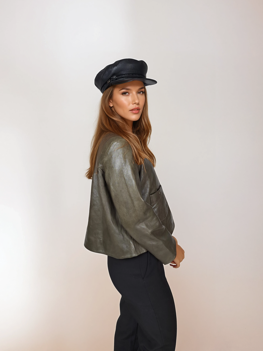 602-5256/08 Hat - Leather - Accesories - Black