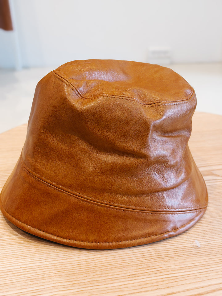 HL24C049 Lærhatt - Lær - Tilbehør - Cognac