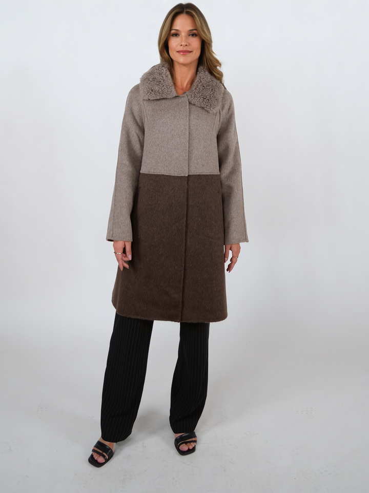 Italien, 95 cm. - Krage - 100 % ull - Dam - Taupe & Dark Brown