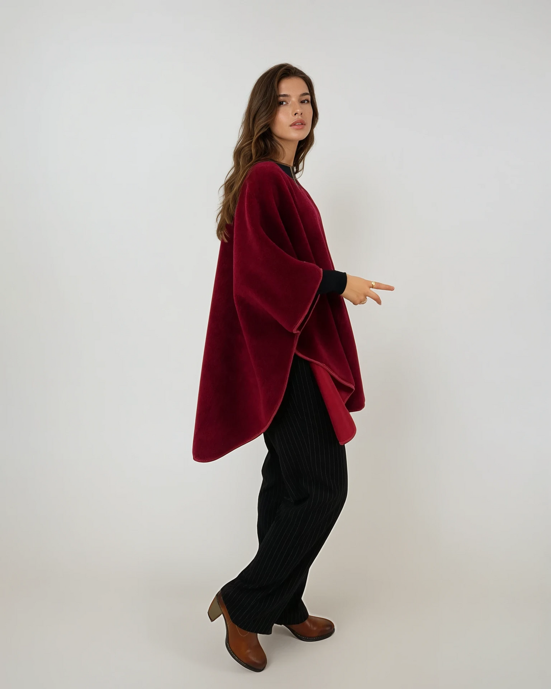 Inaya Poncho, 80 cm. - Air Wool - Kvinder - Rød
