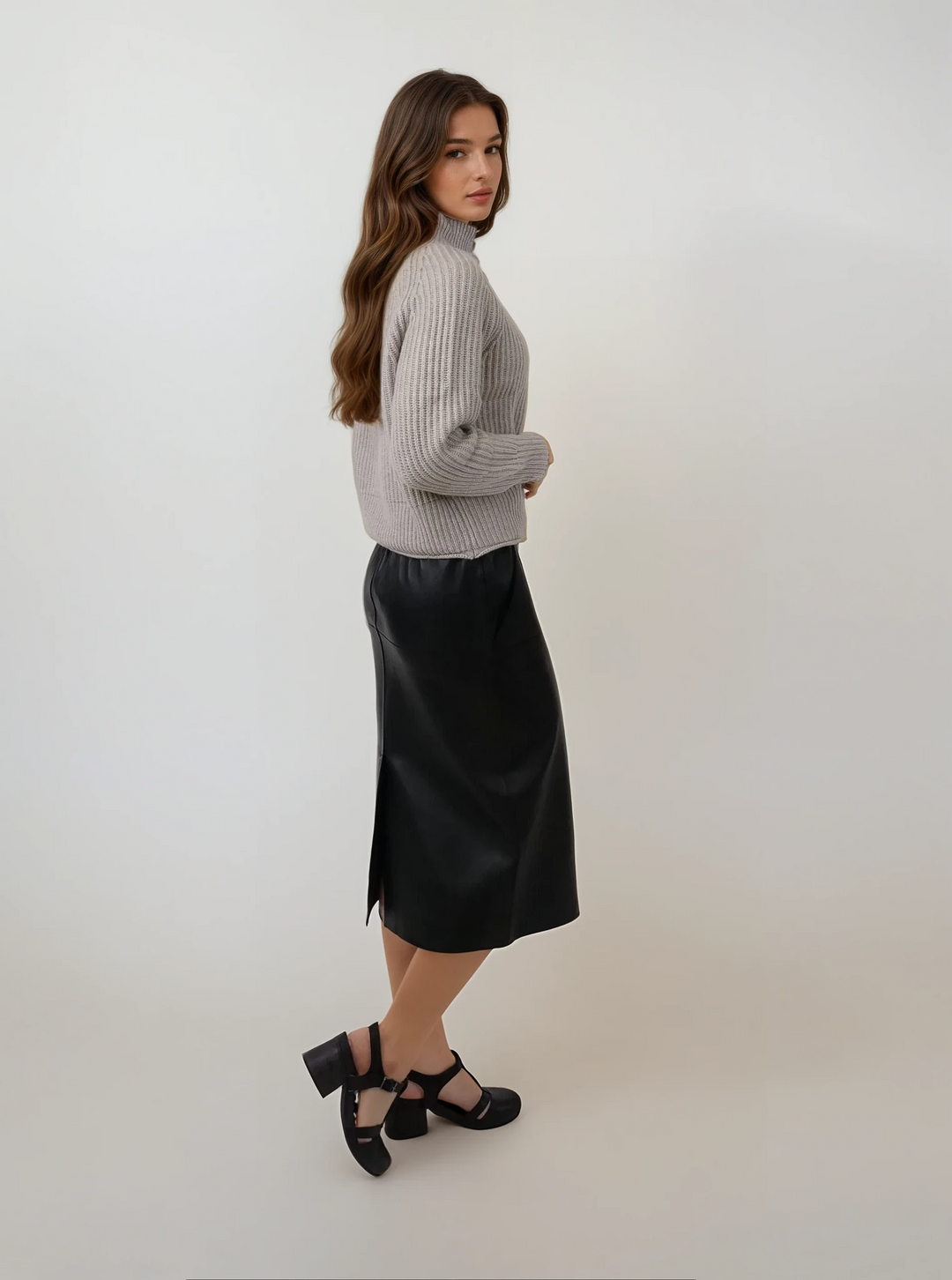 Arlene Kjol, 68 cm. - Lamb Dior Bonded Läder-Dam - Svart