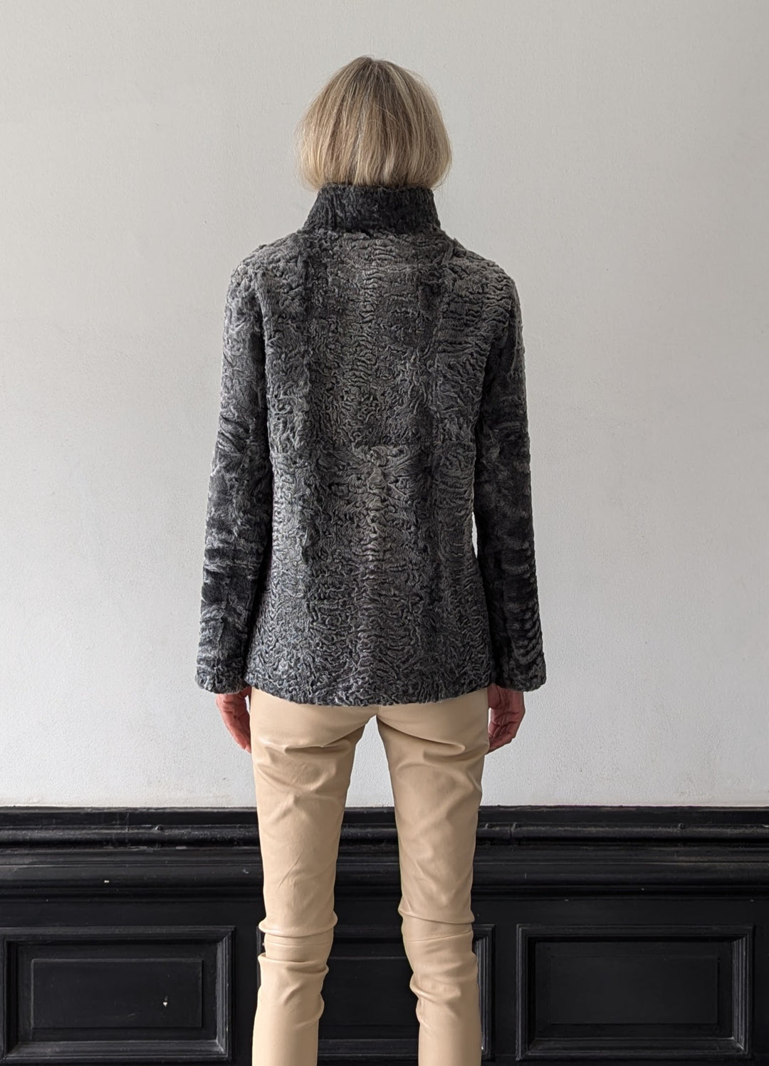 Olise, 65 cm. - Persian Lamb Jacket - Women - Grey