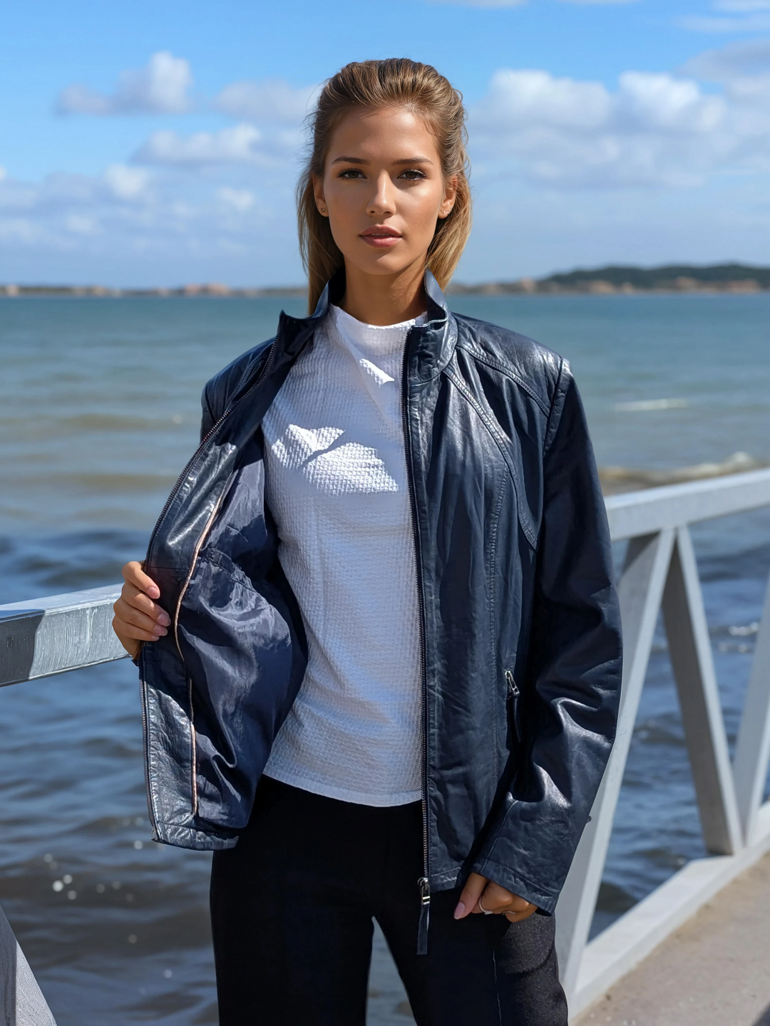 P 14-02 - Comfort - Lammeskind - Læderjakke - Dame - Mørkeblå