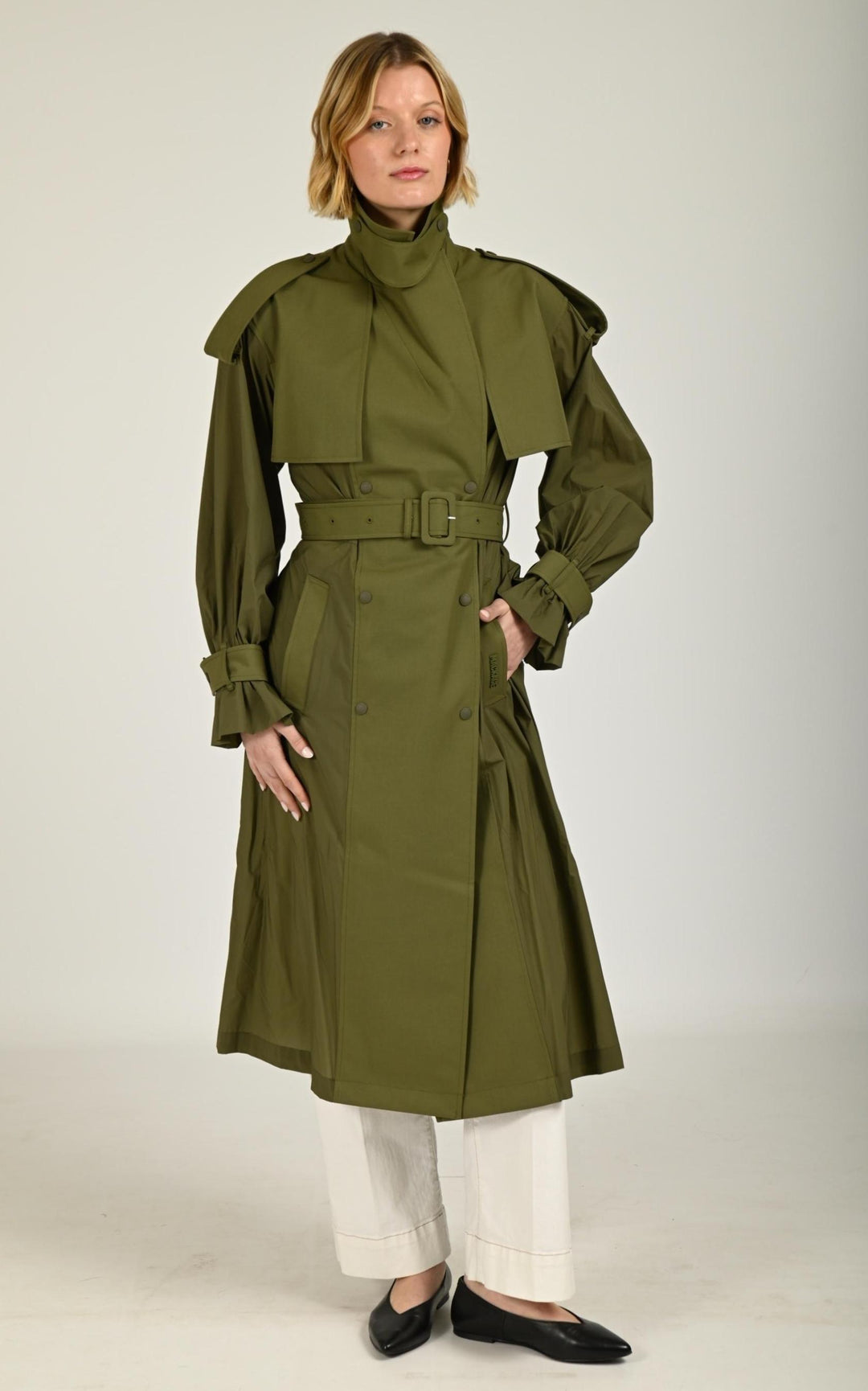 7/8 Textile Femme Mackage, modèle Zonomi de couleur light military