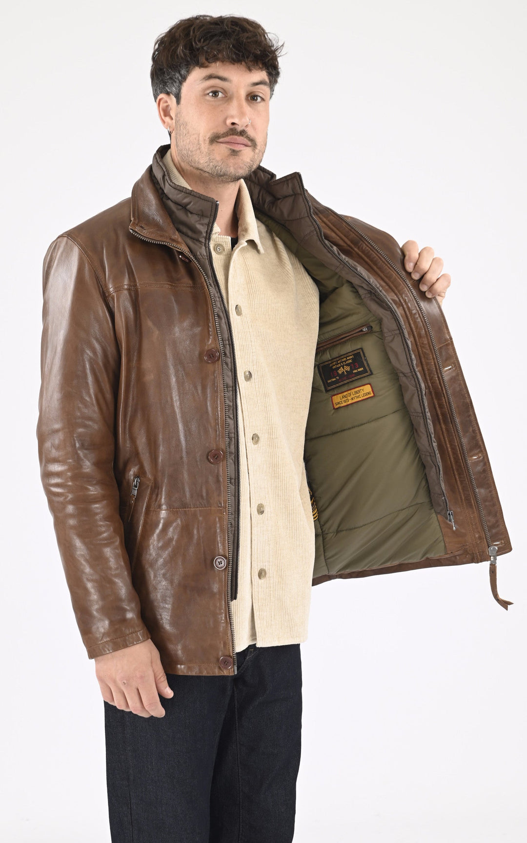 A "MOOSE 102872" Marron Daytona 73 3/4 Homme interior photo