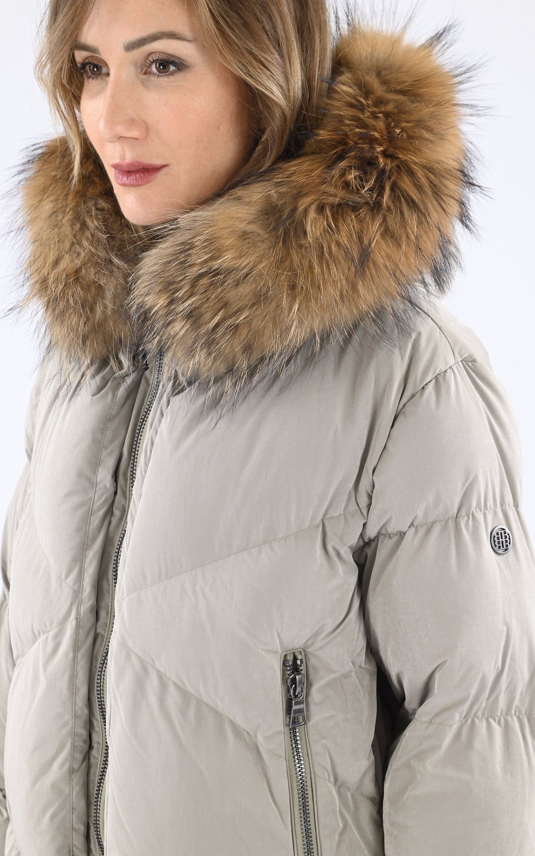 A "SNOW 515" Kaki Clair Blonde n°8 Ves Doudoune Femme details photo