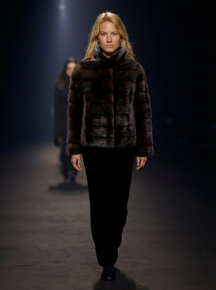 Olise, 63 cm. - Mink - Kvinner - Mahogny