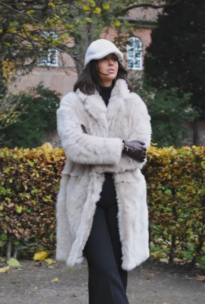 Hellani, 95 cm. - Krage - Toscana Lamb - Dam - Mörk Beige