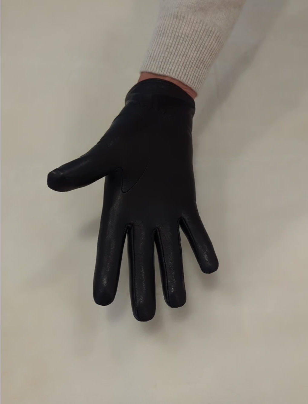2687-2 Glove - Lamb Slink Leather - Accesories - Black
