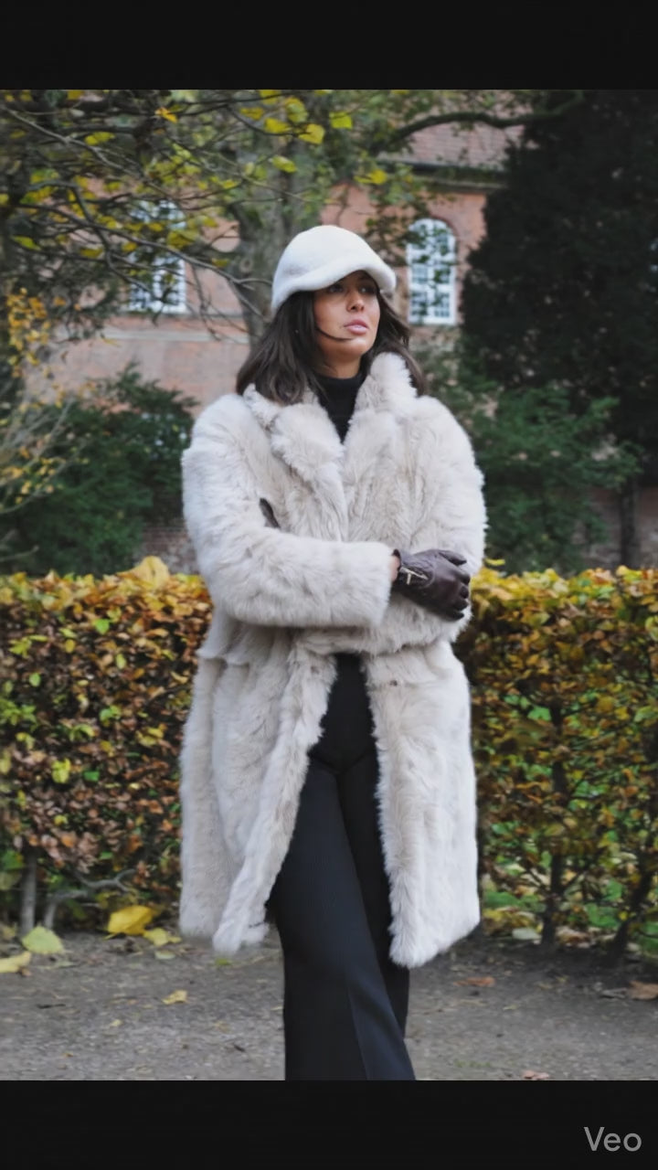 Hellani, 95 cm. - Krage - Toscana Lamb - Dam - Mörk Beige