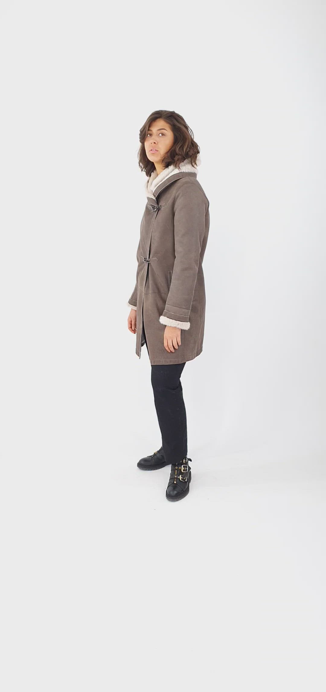 969, 90 cm. - Hette - Nappa Lamb Crack Washed -Damer - Brun / Lamme Pels - Levinsky – Kvinde
